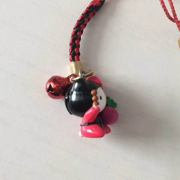 [BUNJANG] Hello Kitty Hida Furukawa Limited Edition Strap / 헬로키티 고전 스트랩 히다 후루카와 한정 (2002년 제품)