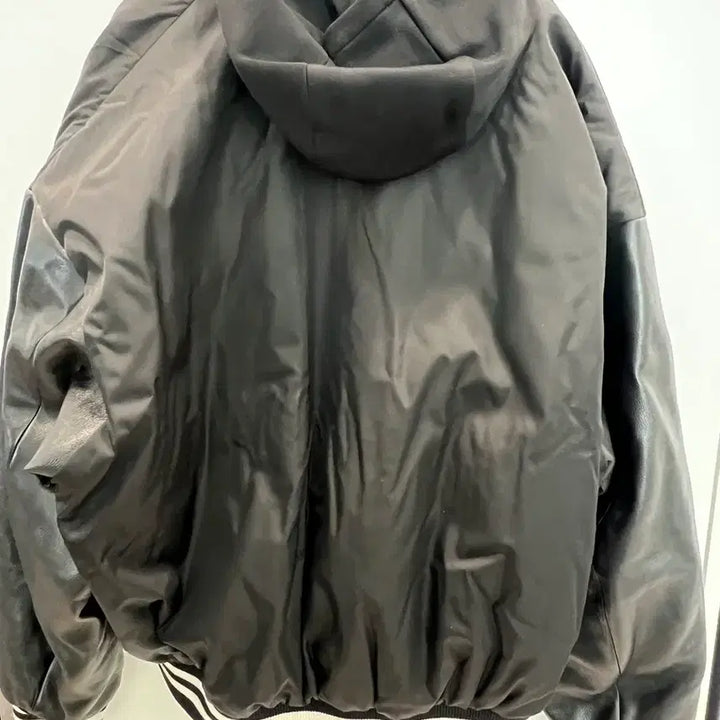 [BUNJANG] Prada Re-Nylon Bomber Padded Jacket (Size M) / (새상품)24FW 프라다 리나일론 봄버 패딩 자켓(M사이즈)