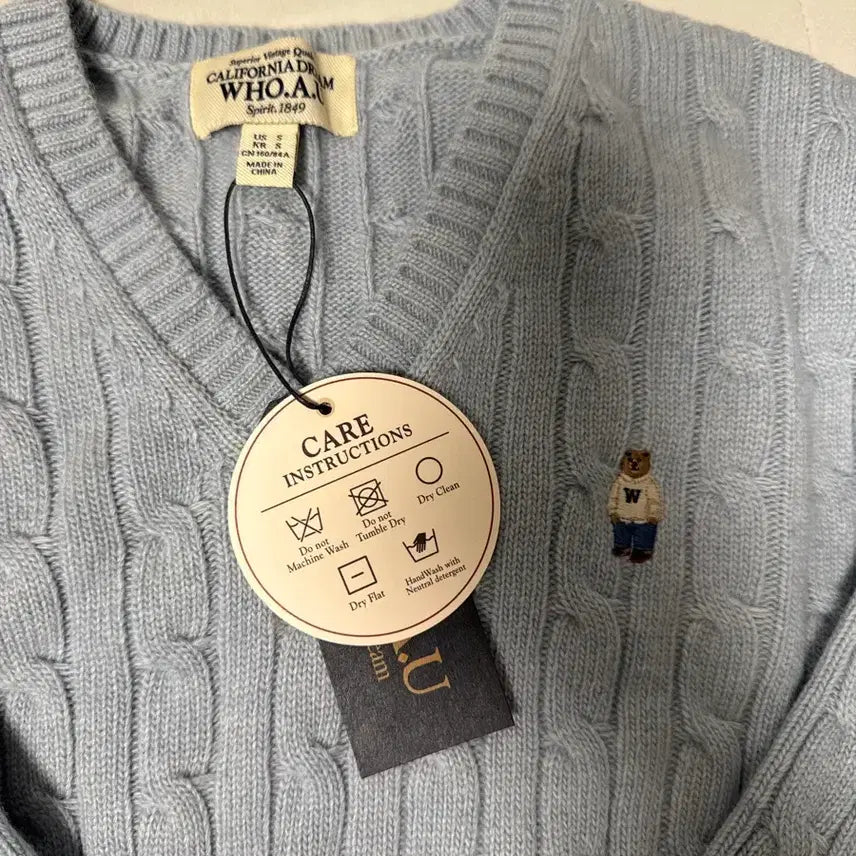 [BUNJANG] WHO.A.U Cable Knit Sweater / WHO.A.U 케이블 니트 스웨터 블루