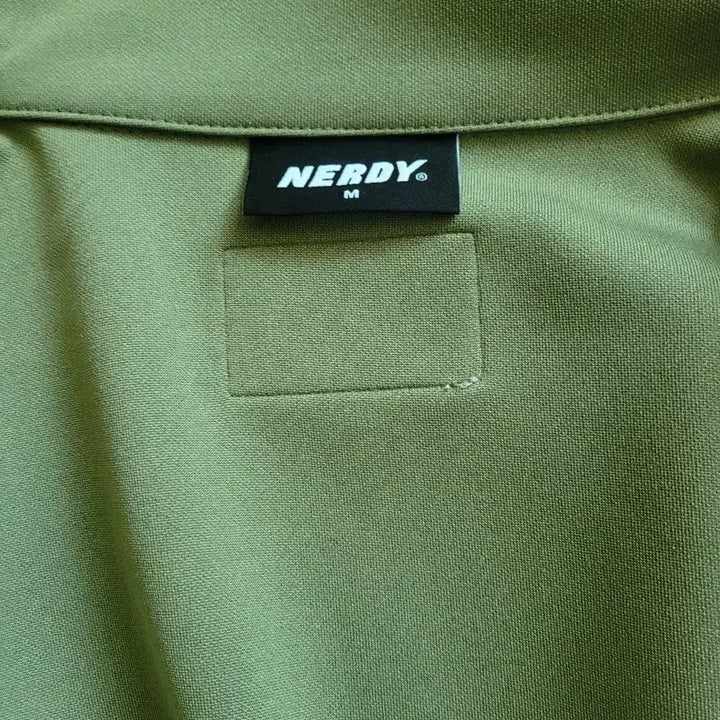 [BUNJANG] NERDY Track Jacket (Khaki) / 널디 NERDY 트랙탑 자켓 카키색