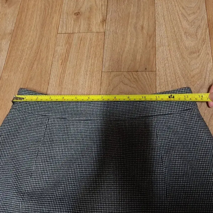 [BUNJANG] Roem Wool Check Skirt / 로엠 울 체크치마