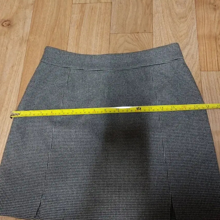 [BUNJANG] Roem Wool Check Skirt / 로엠 울 체크치마