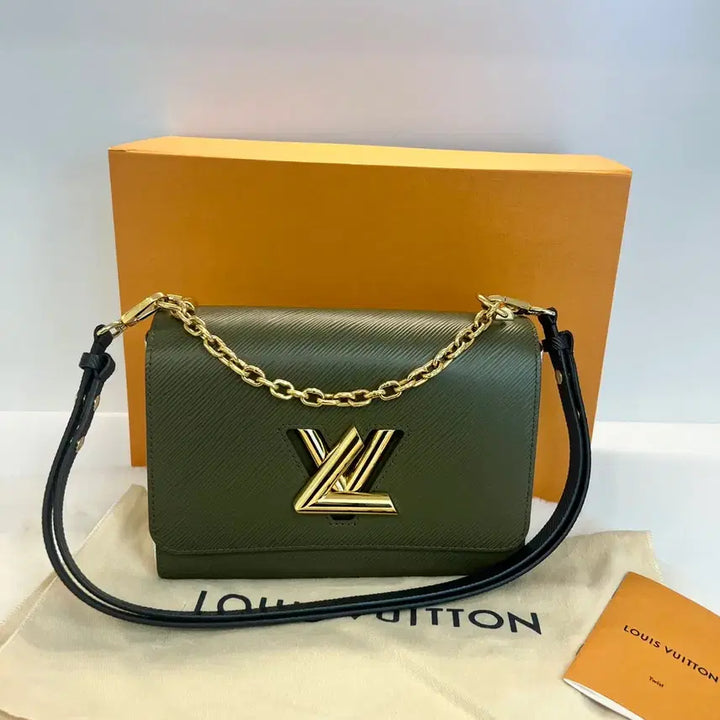 [BUNJANG] Louis Vuitton Twist MM Chain Shoulder Bag Epi Quartz Khaki Gold M53597 / 루이비통 트위스트 MM 체인 숄더백 에피 쿼츠 카키 금장 M53597