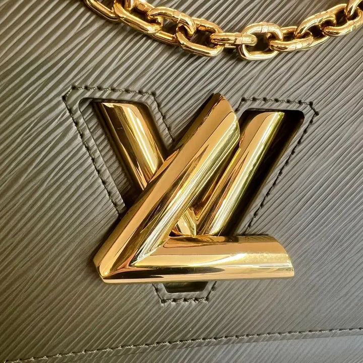 [BUNJANG] Louis Vuitton Twist MM Chain Shoulder Bag Epi Quartz Khaki Gold M53597 / 루이비통 트위스트 MM 체인 숄더백 에피 쿼츠 카키 금장 M53597