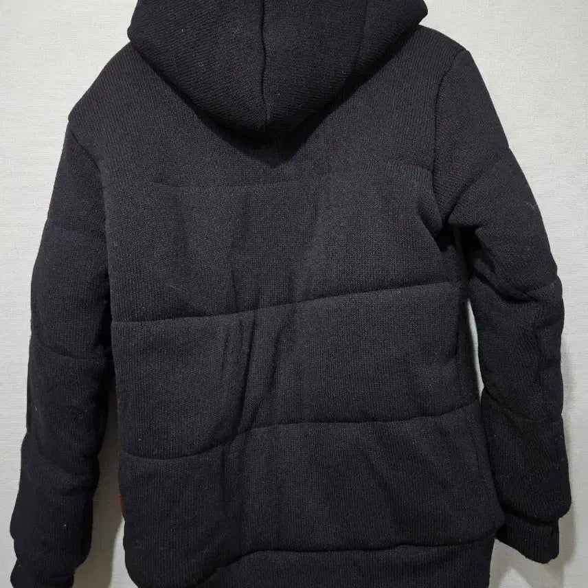 [SOLD OUT] (정품)Dsquared2 블랙 털 안감 후드 패딩