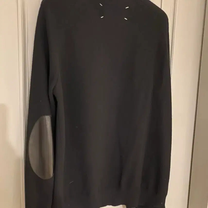 [BUNJANG] Maison Margiela Elbow Patch Cardigan / [50] 메종 마르지엘라 엘보우 엘보 패치 레더 가죽 맨투맨 스웻셔츠