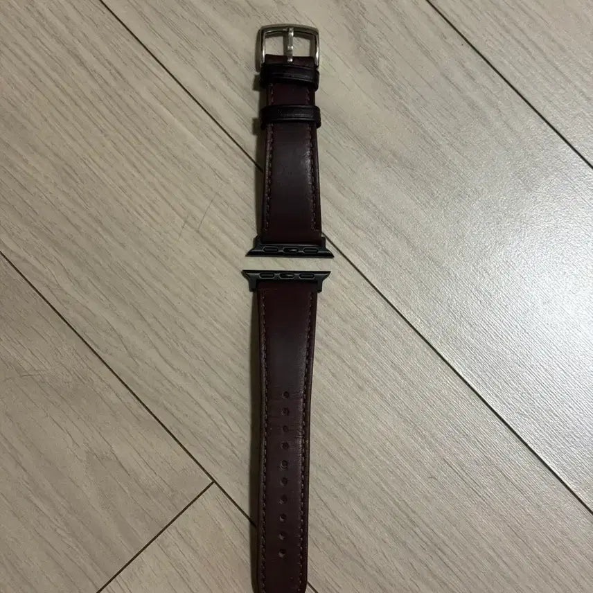 [BUNJANG] Apple Watch Barenia Leather Strap Nut Brown 22mm / 애플워치 바레니아 가죽 스트랩 너트브라운 22mm