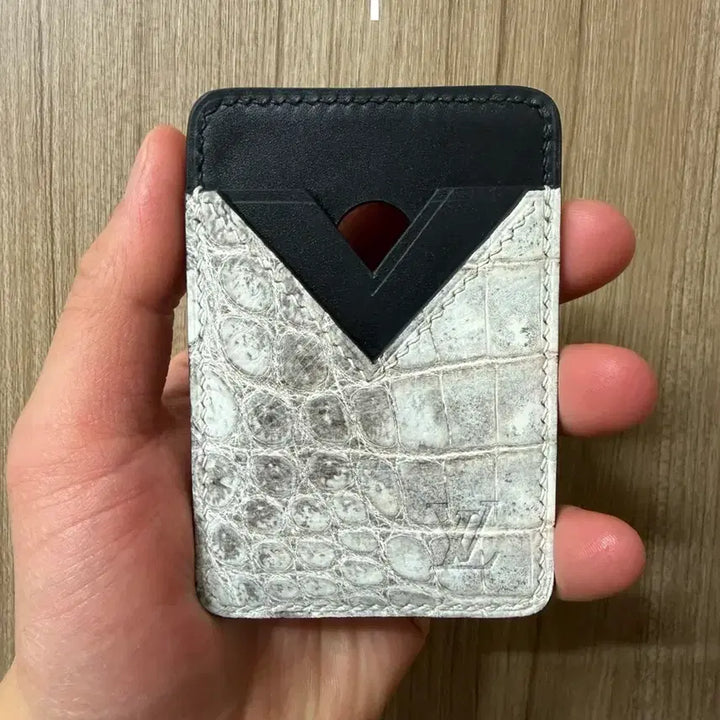 [BUNJANG] Maxeif Crocodile Leather Card Wallet / 이탈리아 히말라야 악어 가죽으로 만든 맥스이프 카드 지갑