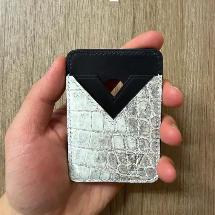 [BUNJANG] Maxeif Crocodile Leather Card Wallet / 이탈리아 히말라야 악어 가죽으로 만든 맥스이프 카드 지갑