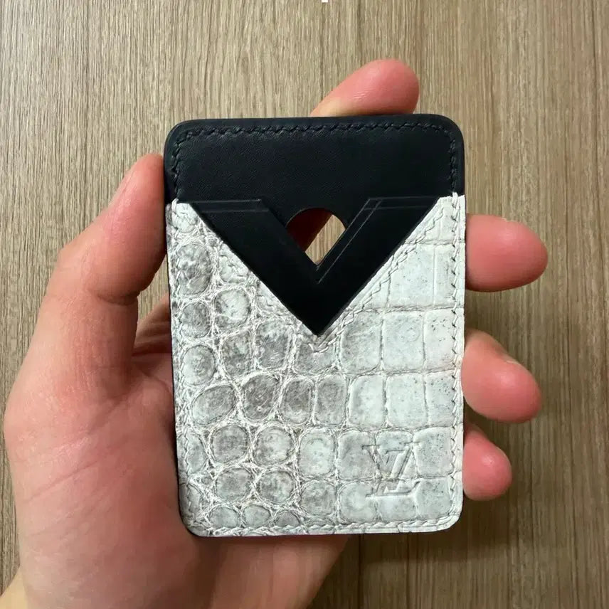 [BUNJANG] Maxeif Crocodile Leather Card Wallet / 이탈리아 히말라야 악어 가죽으로 만든 맥스이프 카드 지갑