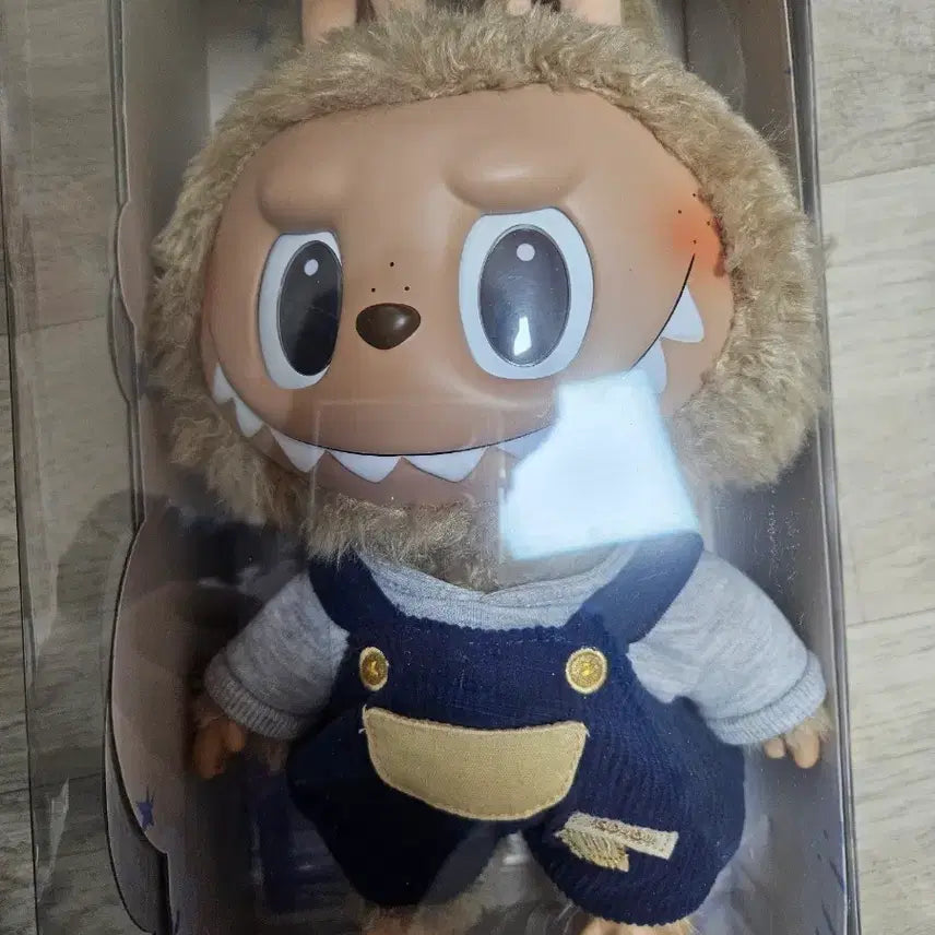 [BUNJANG] POP MART Labubu Time to Chill Big Size Doll / 팝마트 라부부 타임투칠 빅사이즈 인형 판매