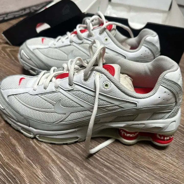 [BUNJANG] Nike x Supreme Shox Ride 2 SP White Sneakers / 나이키 x 슈프림 샥스 라이드 2 SP 화이트