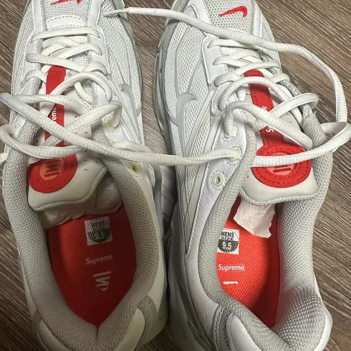 [BUNJANG] Nike x Supreme Shox Ride 2 SP White Sneakers / 나이키 x 슈프림 샥스 라이드 2 SP 화이트