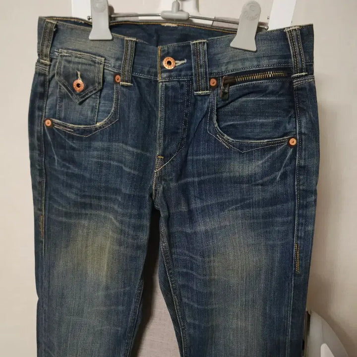 [BUNJANG] Levi's 522 Slim Straight Jeans W30 L32 / 리바이스 522 슬림 스트레이트 청바지 W30 L32