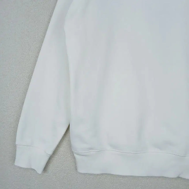 [BUNJANG] TATE White Hoodie (Size 100) / TATE 남성 화이트 무지 후드티(100)