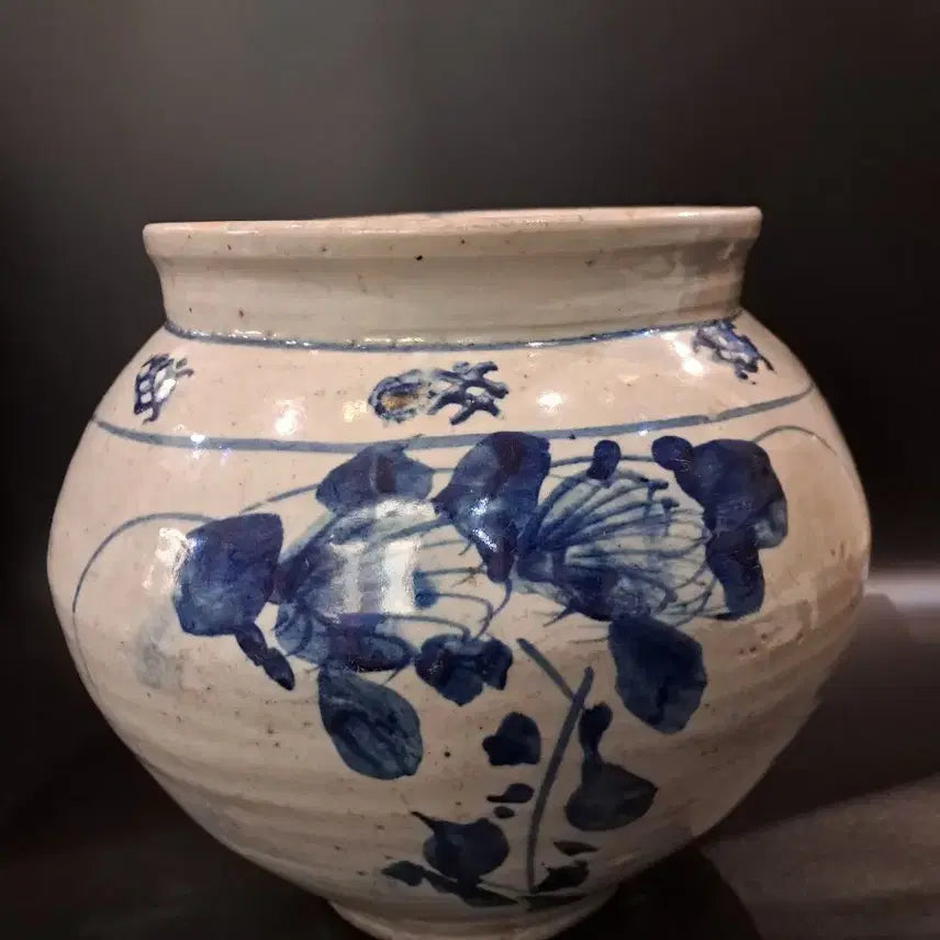 [BUNJANG] Joseon Dynasty Celadon Porcelain Jar / 조선백자  초화문 항아리