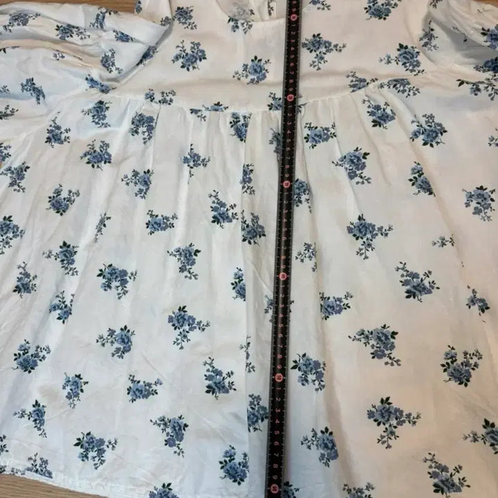 [BUNJANG] Designer Linen Floral Blouse / 새상품 린넨 여리여리한 플라워 디자이너 블라우스 티 667788 사이즈