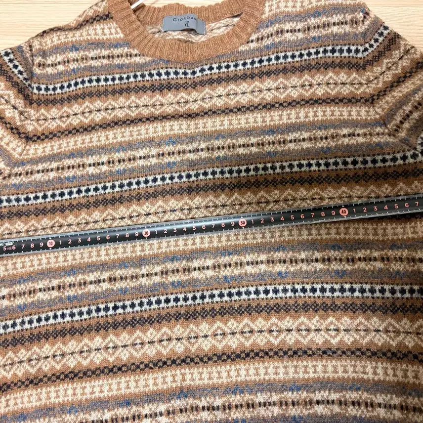 [BUNJANG] Giordano Wool Sweater / 지오다노 모 스웨터 95-100사이즈 정도