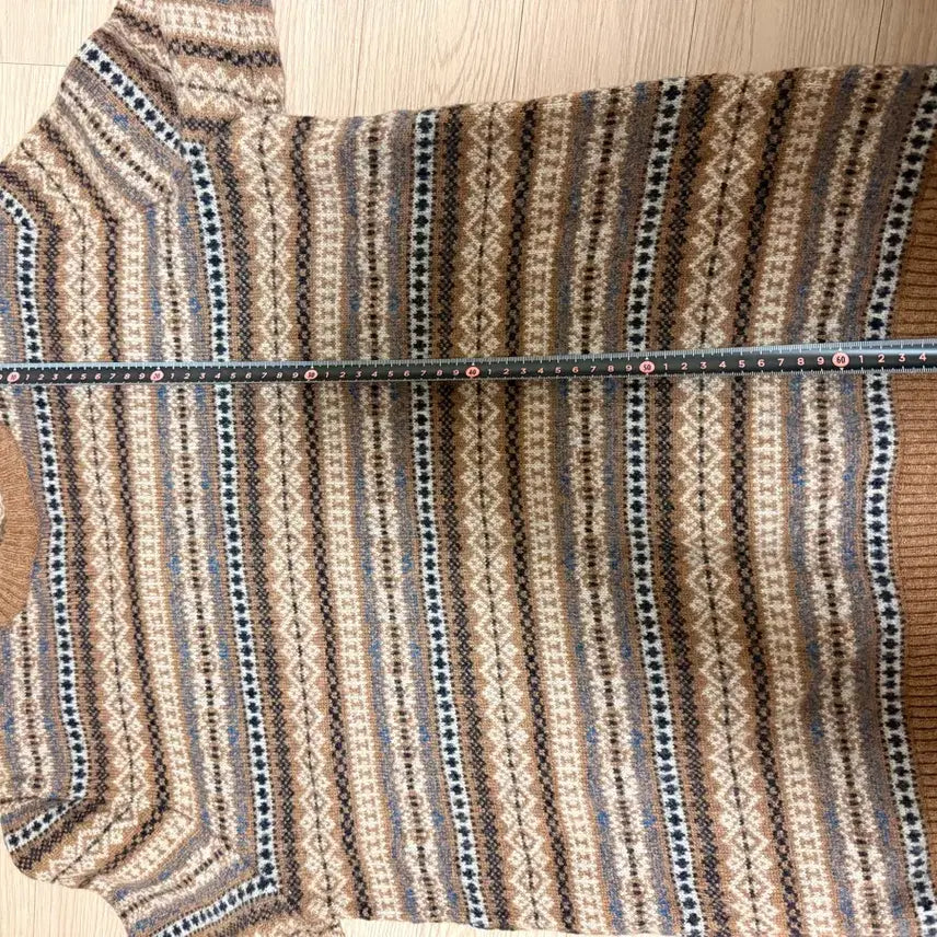 [BUNJANG] Giordano Wool Sweater / 지오다노 모 스웨터 95-100사이즈 정도