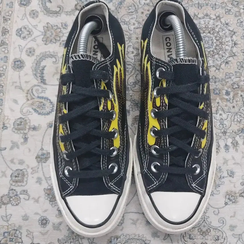 [BUNJANG] Converse Chuck Taylor Flame Low Sneakers (235-240mm) / 컨버스 척테일러  불꽃 로우 스니커즈 4.5 (235-240mm)
