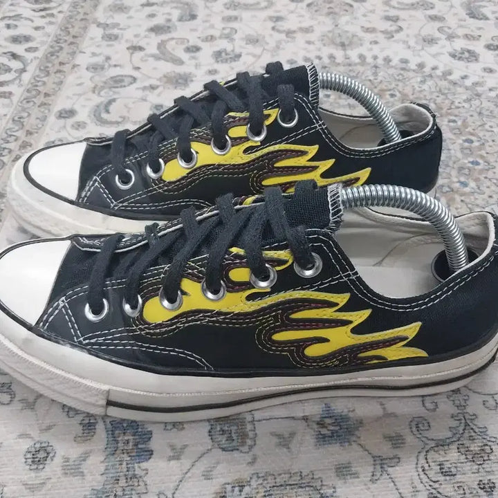 [BUNJANG] Converse Chuck Taylor Flame Low Sneakers (235-240mm) / 컨버스 척테일러  불꽃 로우 스니커즈 4.5 (235-240mm)
