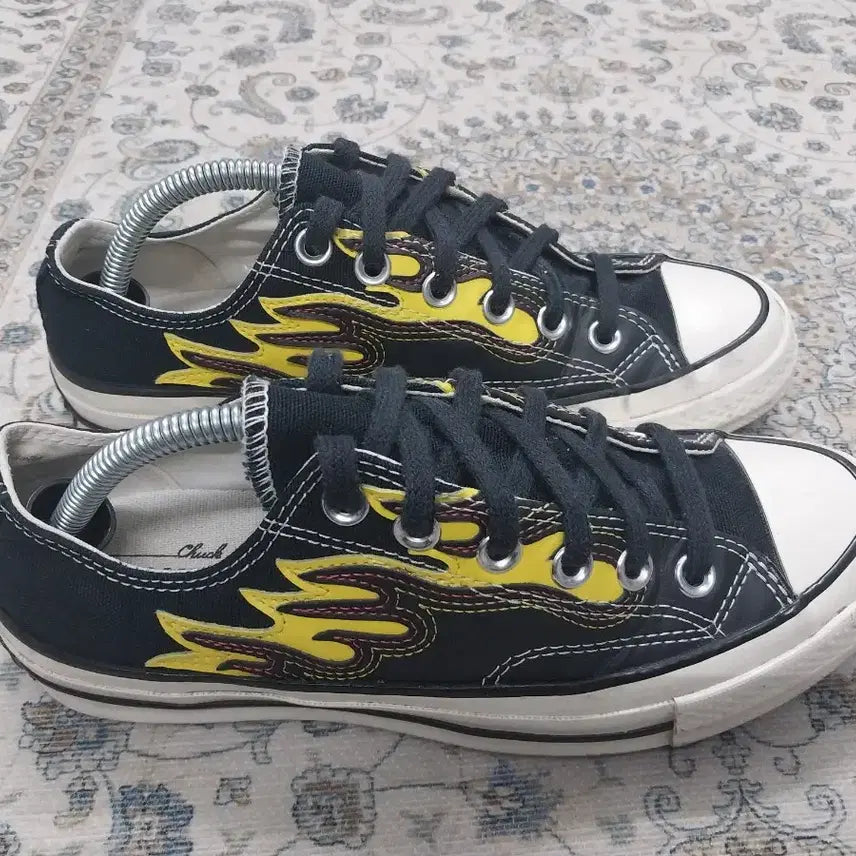 [BUNJANG] Converse Chuck Taylor Flame Low Sneakers (235-240mm) / 컨버스 척테일러  불꽃 로우 스니커즈 4.5 (235-240mm)