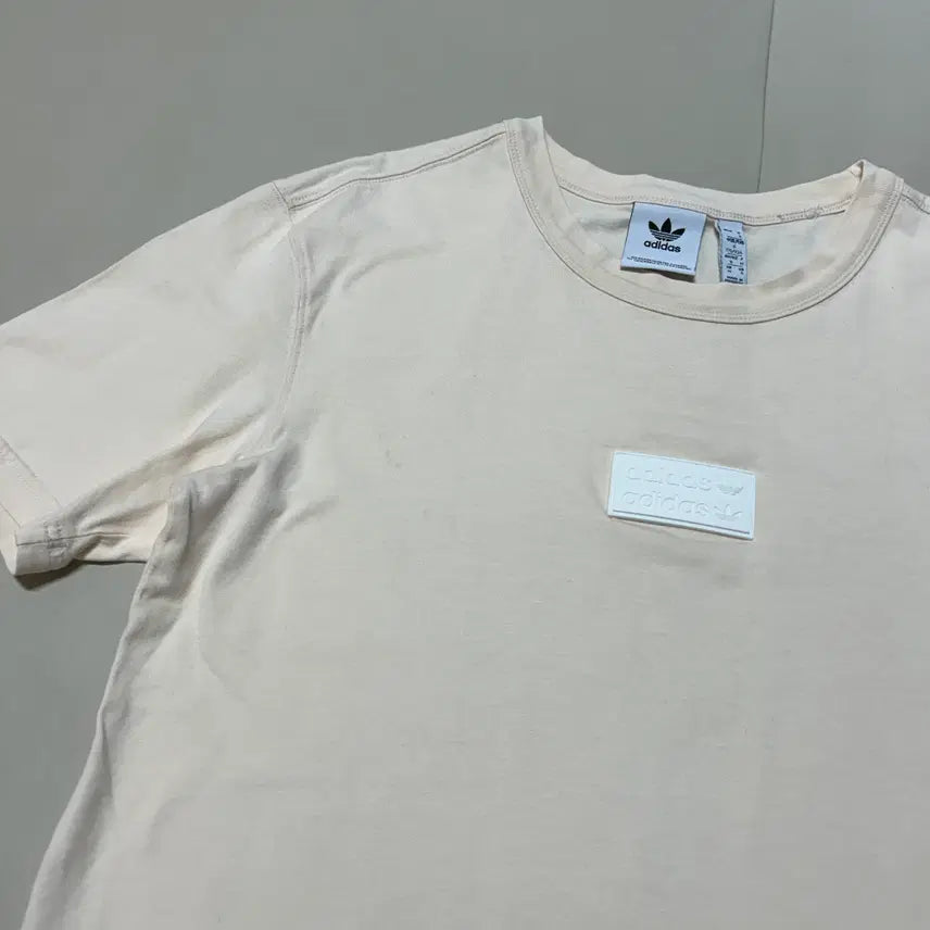 [BUNJANG] Adidas Short Sleeve T-shirt (Size M) / 아디다스 반팔티 M
