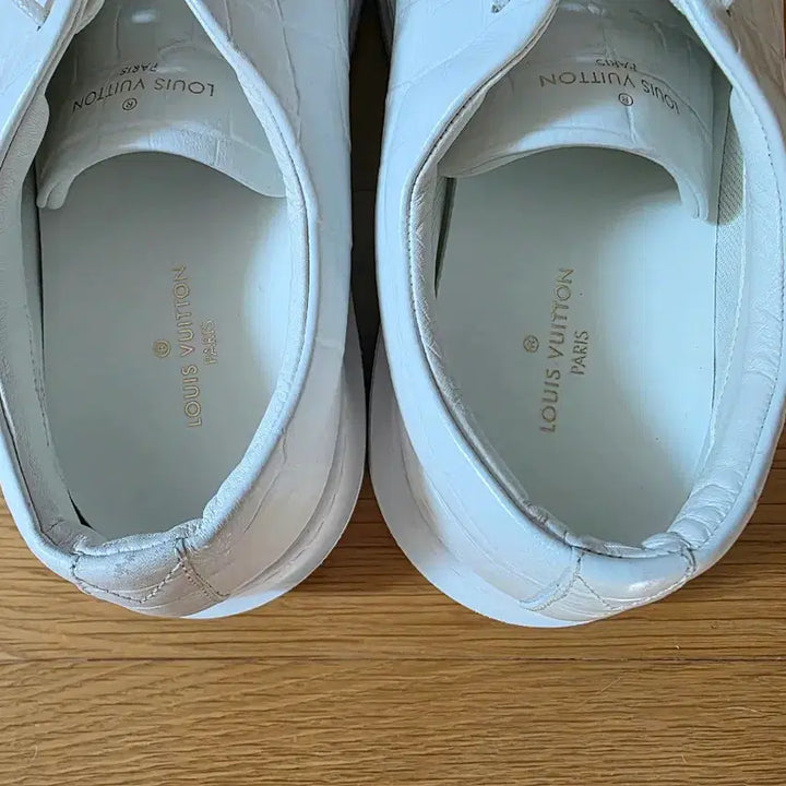 [BUNJANG] Louis Vuitton Beverly Hills White Sneakers / 루이비통 비버리힐즈 화이트 스니커즈