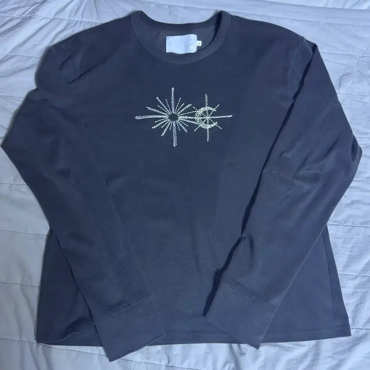 [BUNJANG] Unbalance Long Sleeve L / 음양 롱슬리브