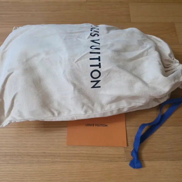 [BUNJANG] Louis Vuitton LV Easy Mule / 루이비통 LV 이지 뮬 9사이즈