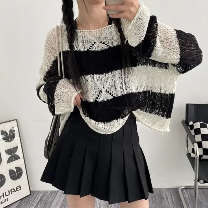 [BUNJANG] Semi-crop See-through Long Sleeve Knit Top / 세미크롭 시스루 긴팔 니트티