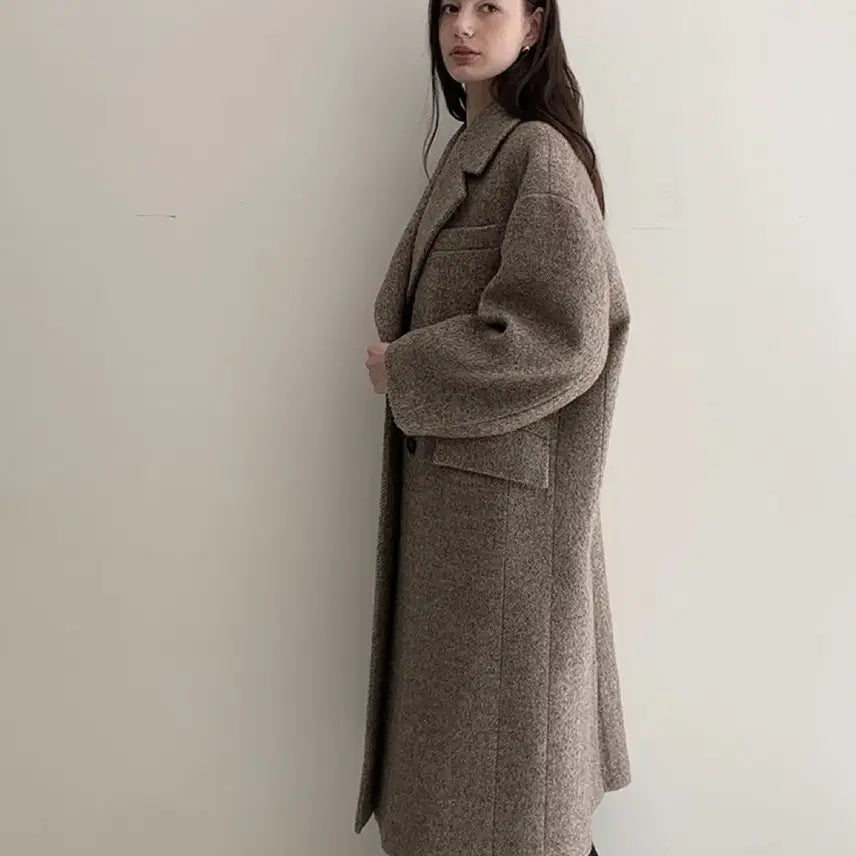 [BUNJANG] Around U Roy Beige Coat / 어라운드율 로이부클코트 베이지컬러