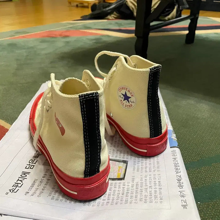[BUNJANG] Comme des Garcons Converse Chuck 70 High Red Sole Sneakers / [2회착용] 230사이즈 / 꼼데x컨버스 척70 하이 레드솔