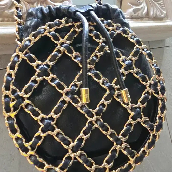 [BUNJANG] Chanel Bucket Bag / 샤넬 동그리 버킷백