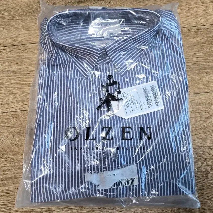 [SOLD OUT] 올젠 스트라이프 셔츠 네이비 100 새제품 팝니다