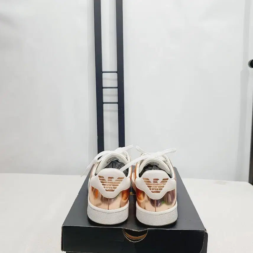 [BUNJANG] Emporio Armani Sneakers (230-235mm) / 엠포리오 아르마니 스니커즈 230~235
