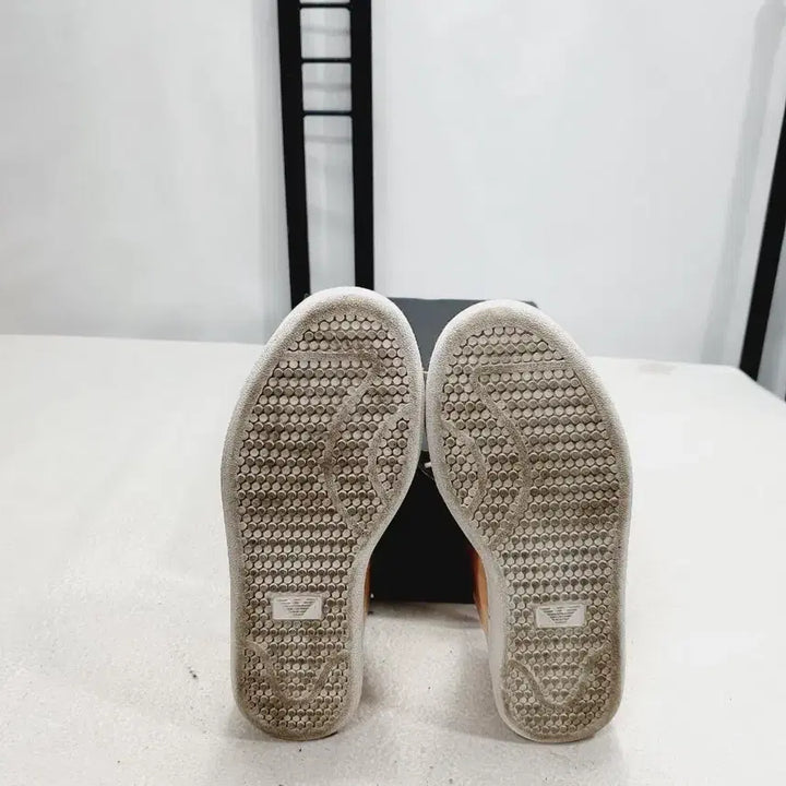 [BUNJANG] Emporio Armani Sneakers (230-235mm) / 엠포리오 아르마니 스니커즈 230~235
