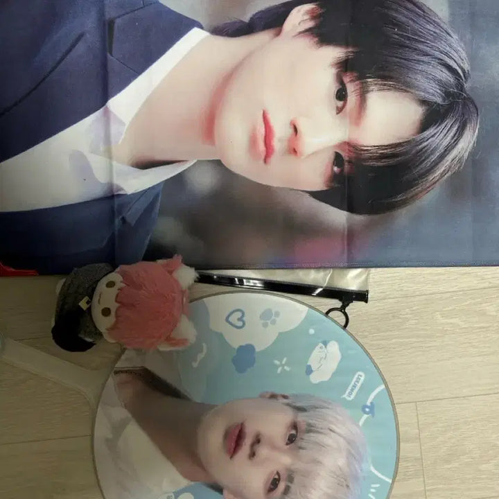 [BUNJANG] NCT Jeno Uchiwa / 엔시티 제노 우치와 양도(인형, 슬로건 그냥 드립니다...)