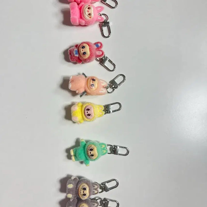 [BUNJANG] Laubuubu Keychain 8-Piece Set / - 라부부 키링 인형 열쇠고리 키링 8종