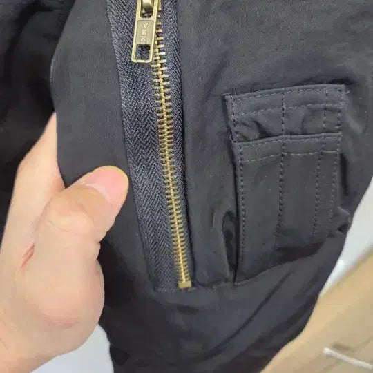 [BUNJANG] Vulcan Store Shring Two-Way Crop Padded Jacket (M) / 빈티지 Vulcan store 투웨이 셔링 항공 크롭 패딩자켓 m