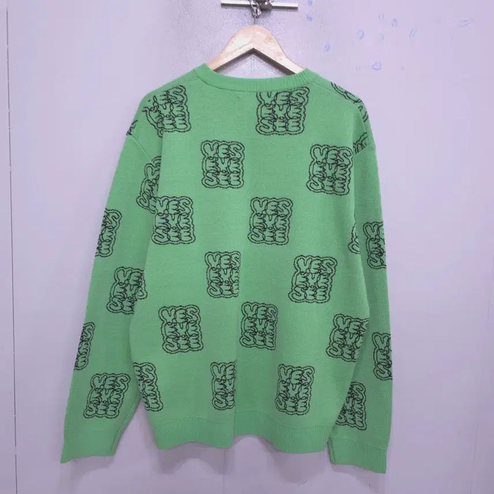 [BUNJANG] YESEYESEE Unisex Logo Knit - L / 예스아이씨) YESEYESEE 공용 로고 니트 -L