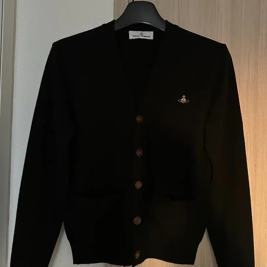 [BUNJANG] Vivienne Westwood Cardigan Black / 비비안 웨스트우드 캐시미어 가디건 블랙