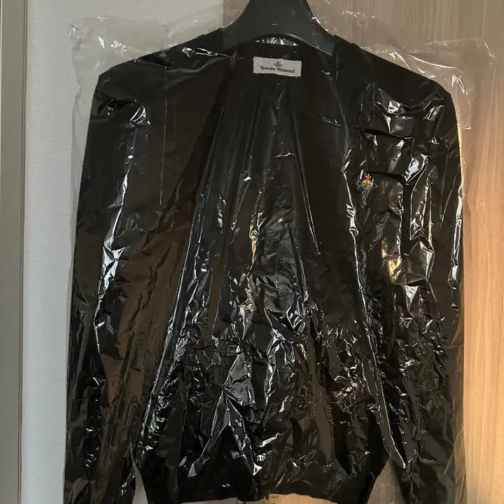 [BUNJANG] Vivienne Westwood Cardigan Black / 비비안 웨스트우드 캐시미어 가디건 블랙