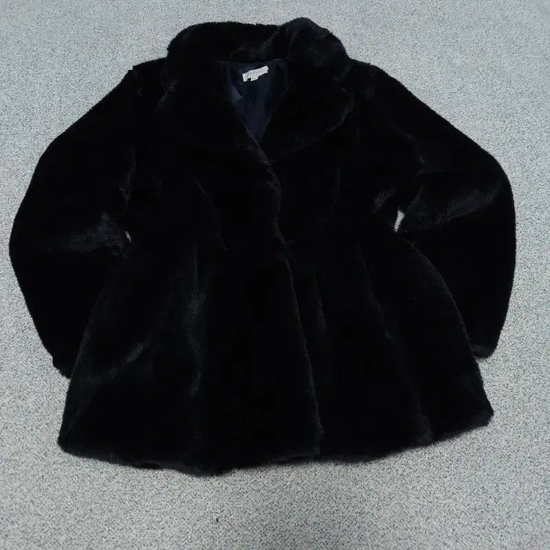 [BUNJANG] Molly Olly Fur Coat (Size S) / [S] 몰리올리 털코트