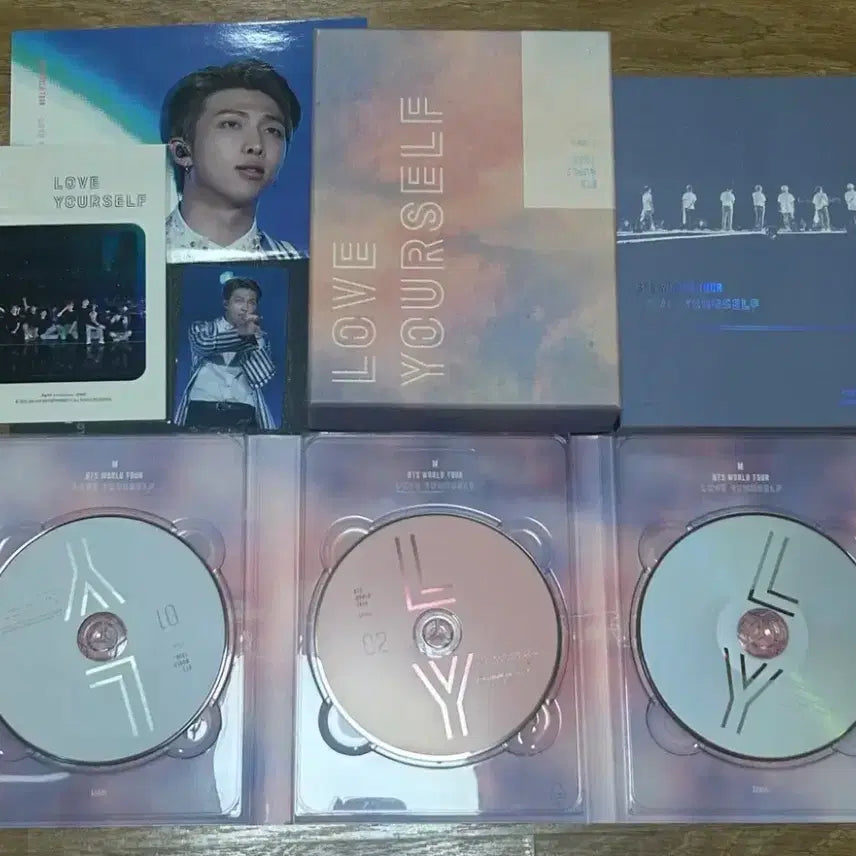 [BUNJANG] BTS RM Love Yourself Concert DVD / 방탄소년단 방탄 bts 남준 김남준 rm 럽셀콘 콘서트 디비디 DVD