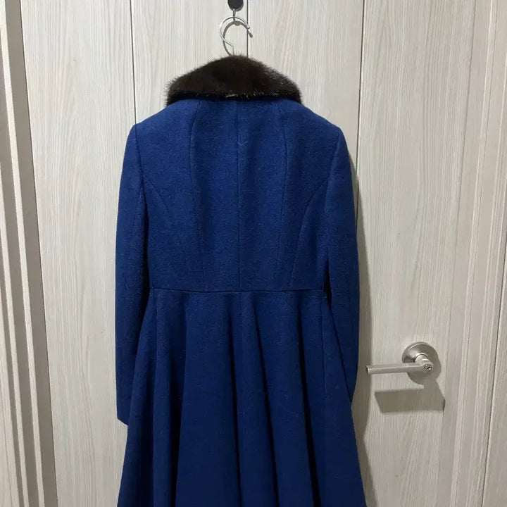 [BUNJANG] Leighton Coat / 레니본 코트