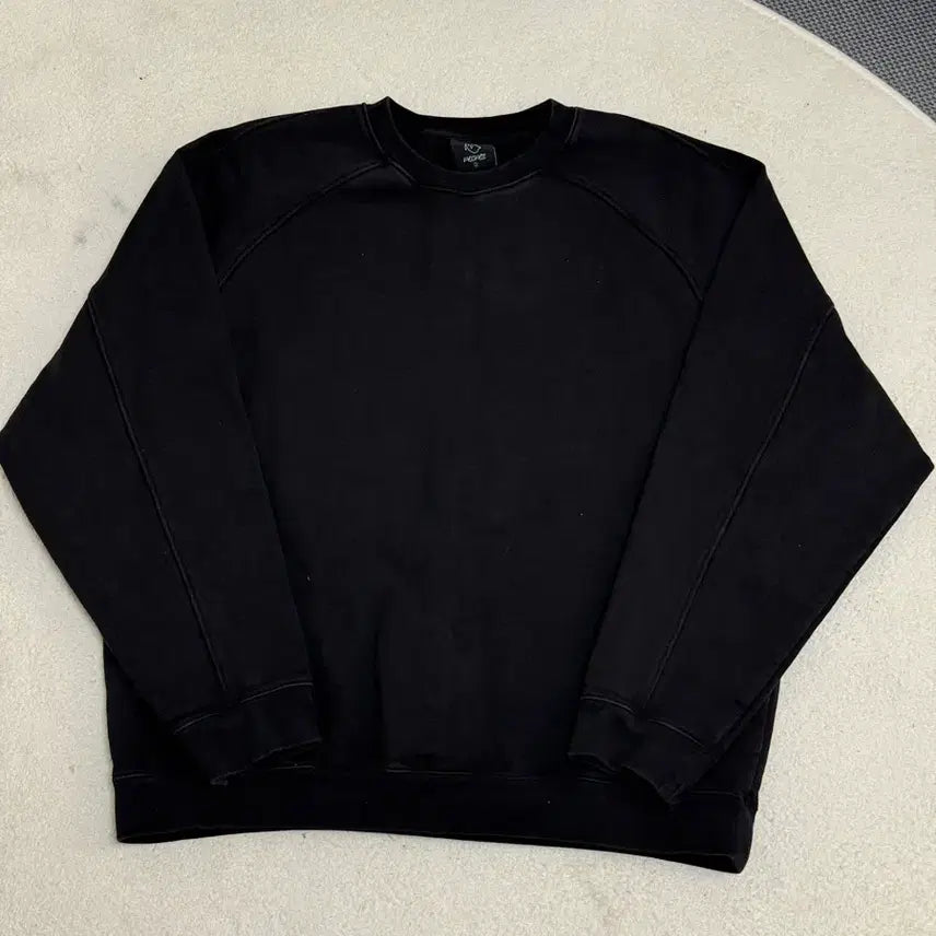 [BUNJANG] Modsmolds Pigment Sweatshirt - Black / 모즈모즈 피그먼트 맨투맨 티셔츠 2