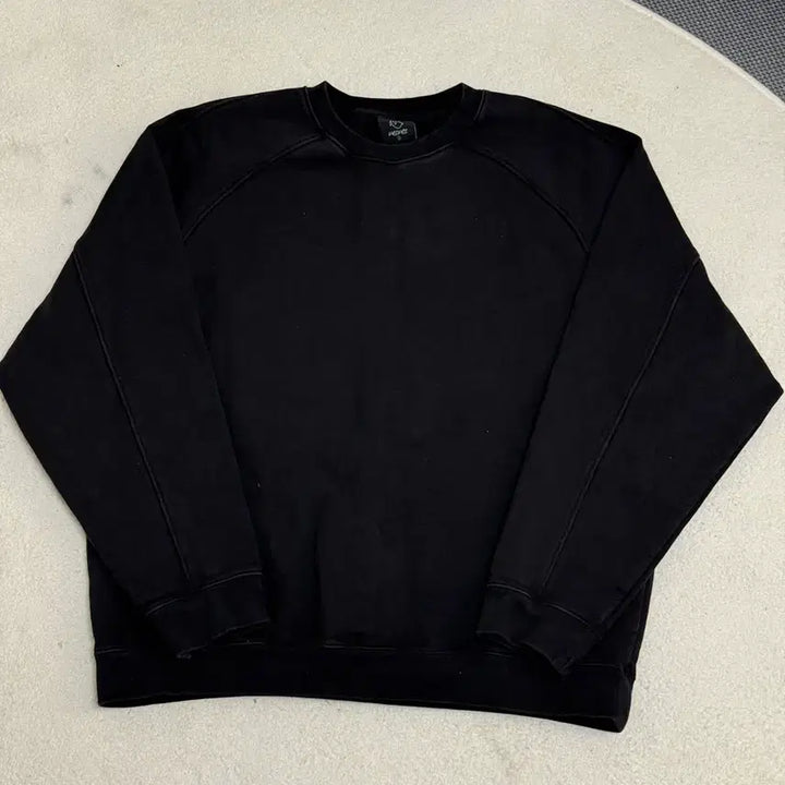 [BUNJANG] Modsmolds Pigment Sweatshirt - Black / 모즈모즈 피그먼트 맨투맨 티셔츠 2
