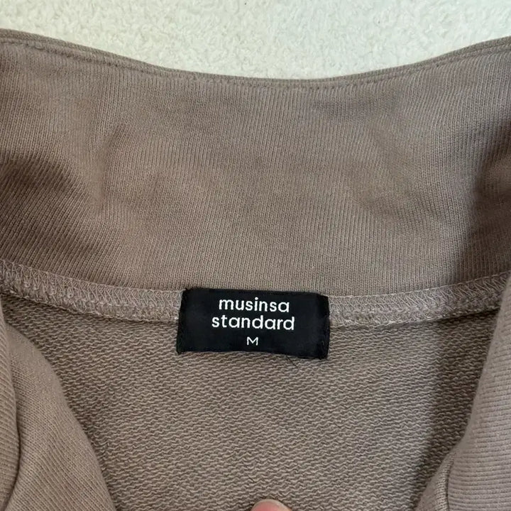 [BUNJANG] Musinsa Standard Brown Half Zip-up Sweatshirt M / 무신사스탠다드 브라운 하프집업 맨투맨 티셔츠 M