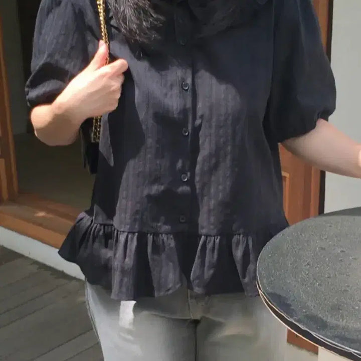 [BUNJANG] Unbranded Oversized Ruffle Blouse / 빅사이즈 프릴 반팔 블라우스